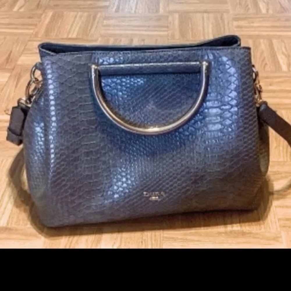 Dune Handbag with removable crossbody strap